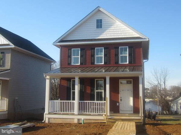 113 11TH AVE, Ranson, WV 25438