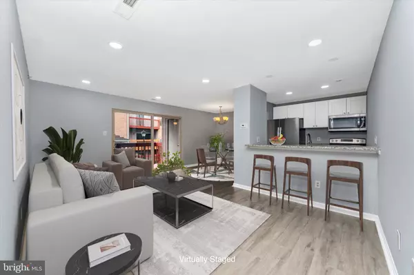 10 CLOVERWOOD #203, Essex, MD 21221