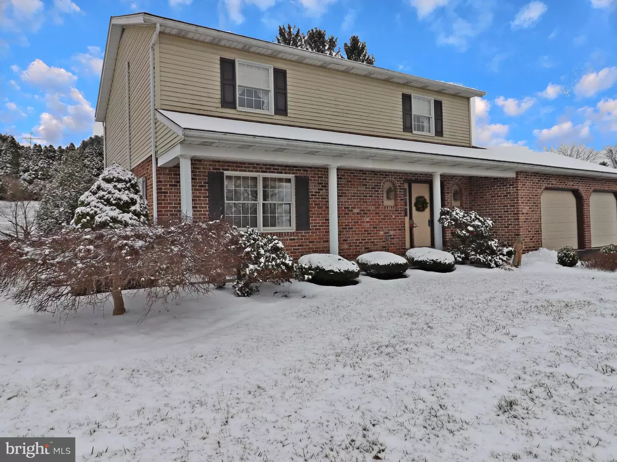 Lititz, PA 17543,46 BRIAR CREST MNR