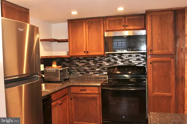 Lancaster, PA 17601,1362 BLUE JAY DR