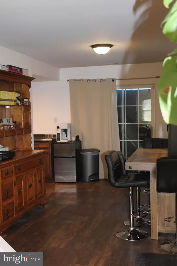 Lancaster, PA 17601,1362 BLUE JAY DR