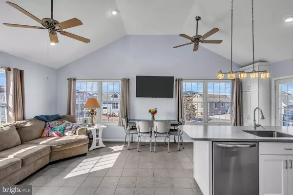 Lavallette, NJ 08735,3357 SUNSET LN