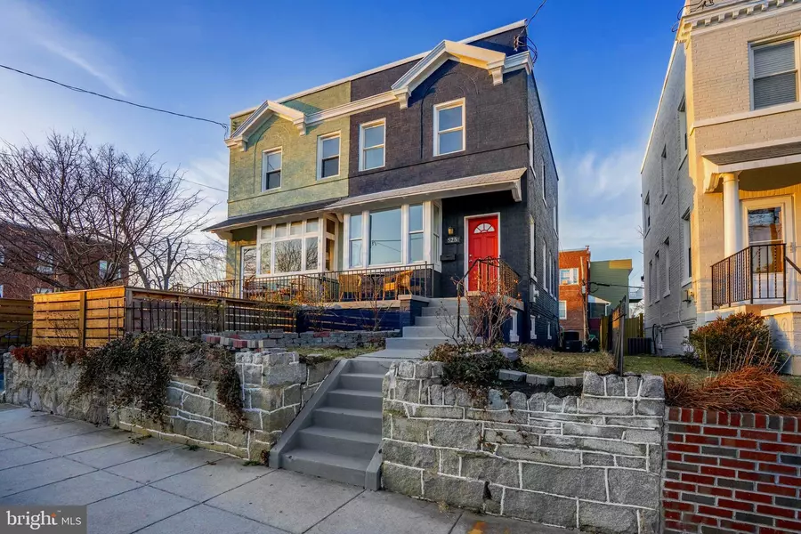 525 TUCKERMAN ST NW, Washington, DC 20011