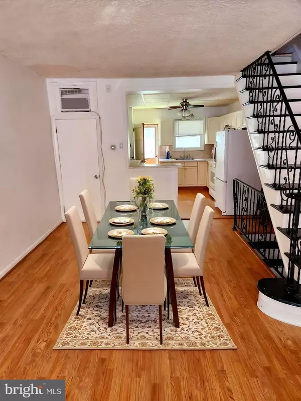 Philadelphia, PA 19145,1912 FITZGERALD ST