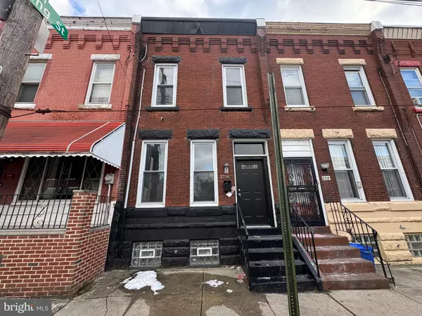 2716 W MONTGOMERY AVE, Philadelphia, PA 19121