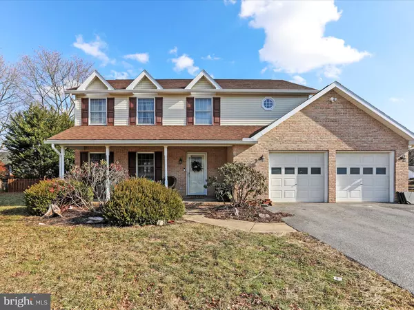 57 STANFORD LN, Falling Waters, WV 25419