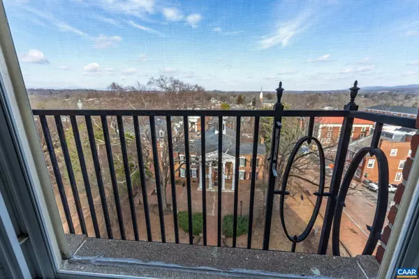Charlottesville, VA 22902,500 COURT SQ #SUITES 801 & 807 MON