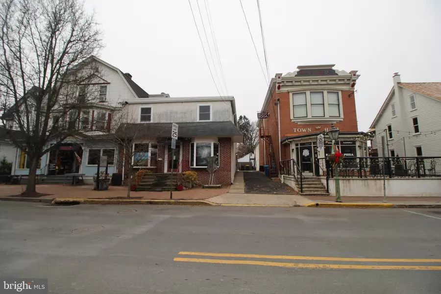 41 N MAIN ST, New Hope, PA 18938