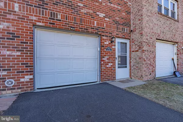 Bethlehem, PA 18017,3113 LUCAS DR