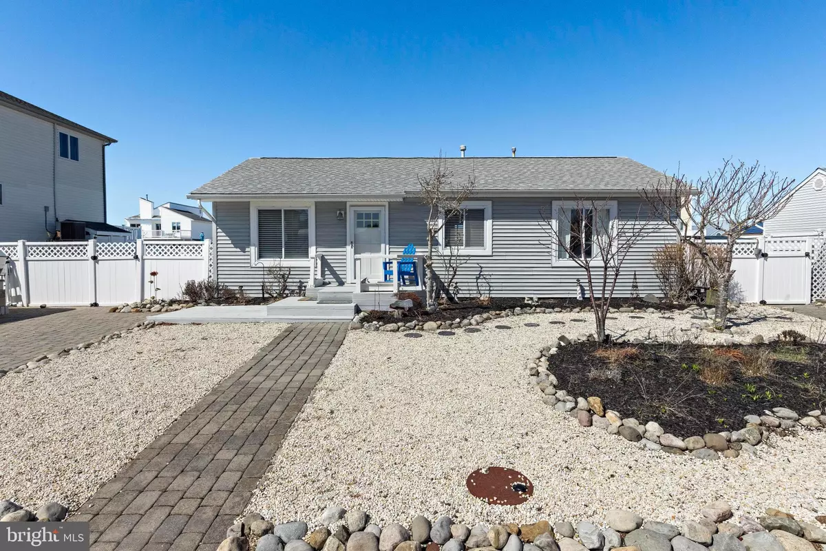 Manahawkin, NJ 08050,125 PETER RD