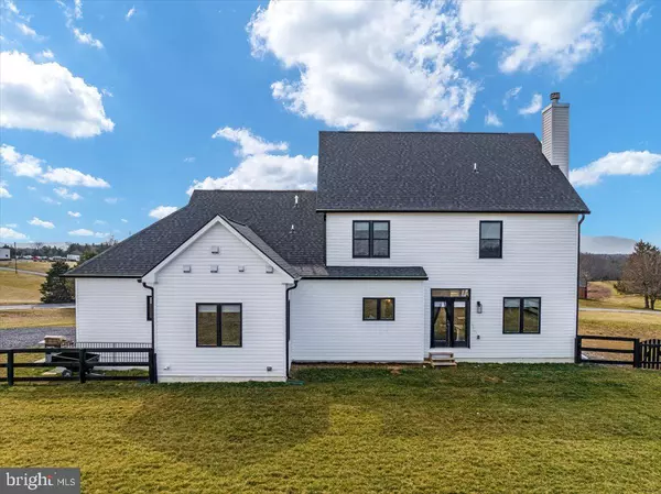 Middletown, VA 22645,810 HUTTLE RD
