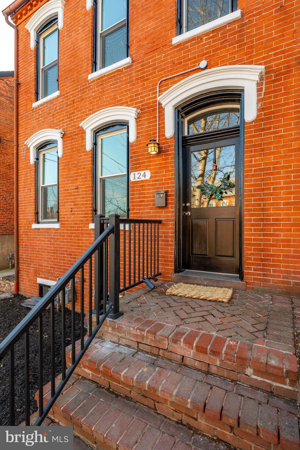Lancaster, PA 17603,124 N CHARLOTTE ST