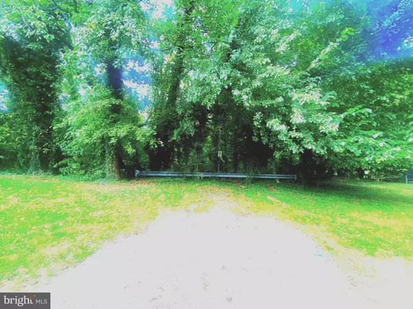 SPRINGWOOD DR, Temple Hills, MD 20748