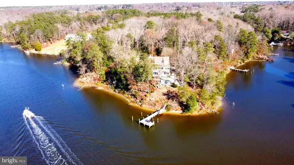 Lancaster, VA 22503,501 DOGGETT LN