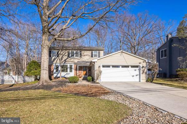 1025 HEARTWOOD DR, Cherry Hill, NJ 08003