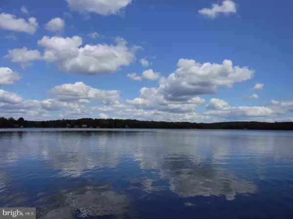 11 MOHICAN TRL,  Pocono Lake,  PA 18347