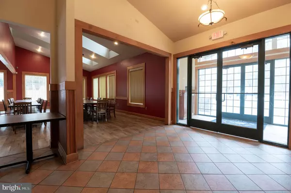 East Stroudsburg, PA 18302,5261 MILFORD RD