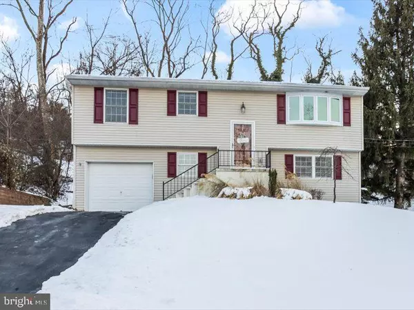 New Cumberland, PA 17070,81 PLEASANTVIEW TER