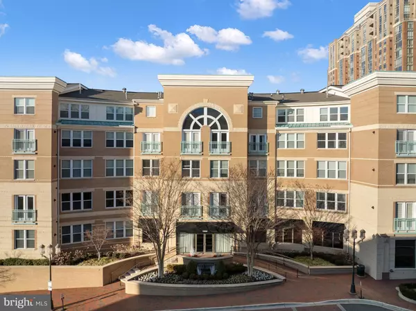 12000 MARKET ST #373, Reston, VA 20190