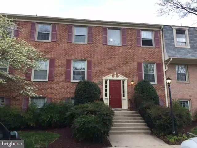 6032 WESTCHESTER PARK DR #6032 202, College Park, MD 20740