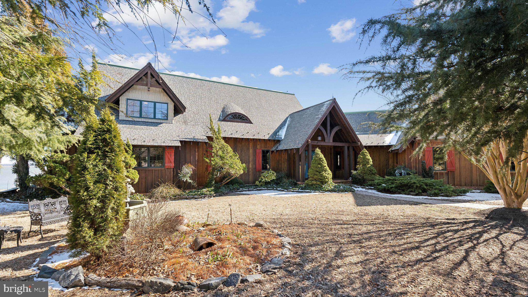 105 CANVASBACK CT, Montross, VA 22520