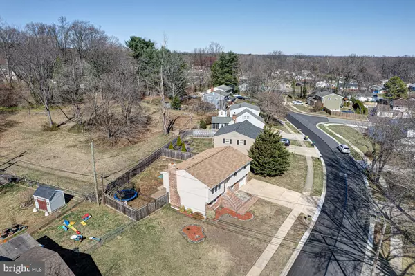 Newark, DE 19711,212 DARWIN DR