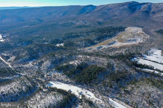 Broadway, VA 22815,358 COUNTY LINE