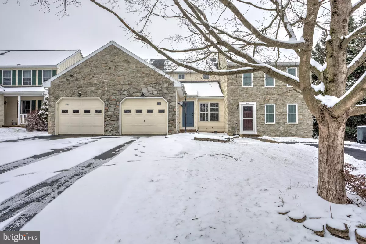 Manheim, PA 17545,455 MEADOWLARK LN