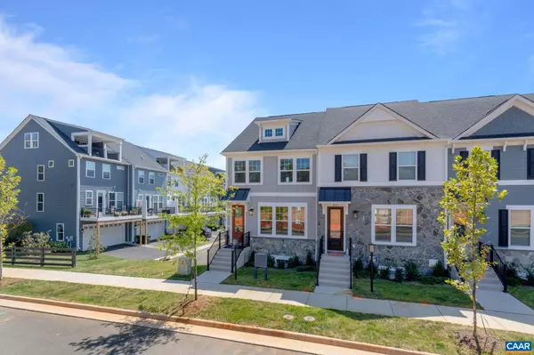 Charlottesville, VA 22901,32 LINDLEY LN