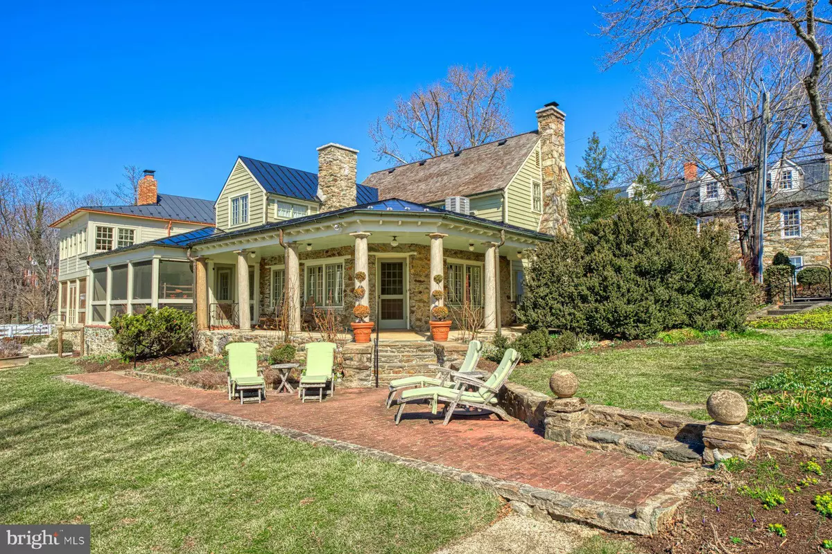 Waterford, VA 20197,40139 MAIN ST