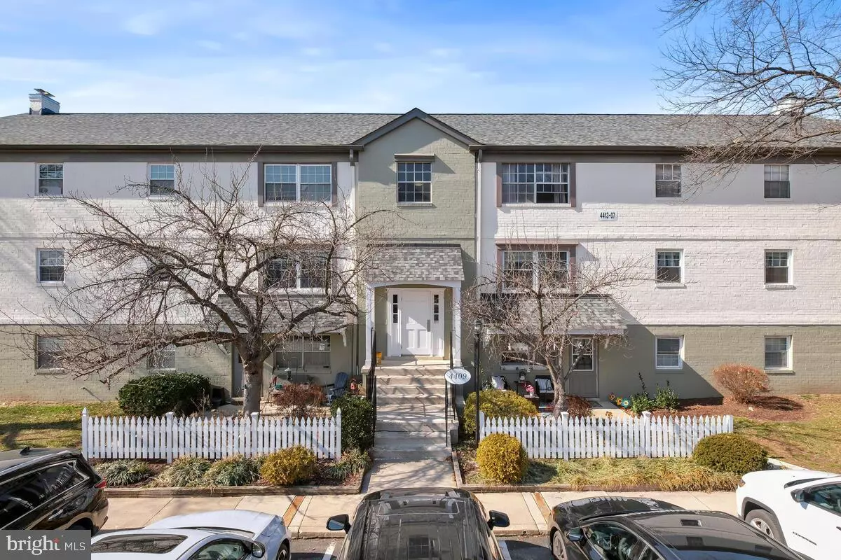 Beltsville, MD 20705,4409 ROMLON ST #203