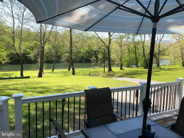 Shenandoah, VA 22849,4551 GROVE HILL RIVER RD