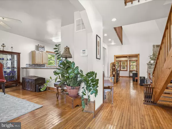 Washington, DC 20018,3137 18TH ST NE