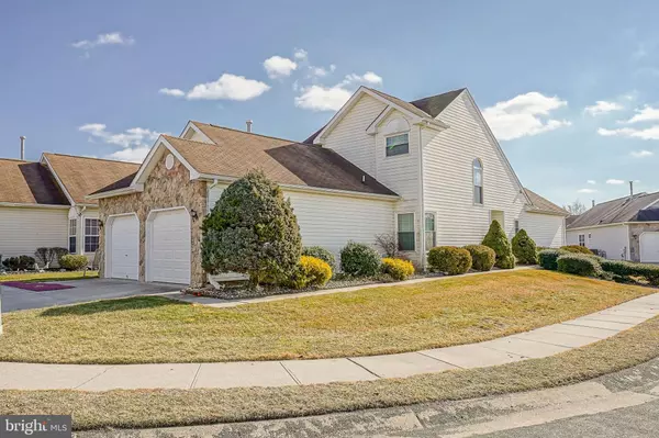 9 CRYSTAL DR, Beverly, NJ 08010