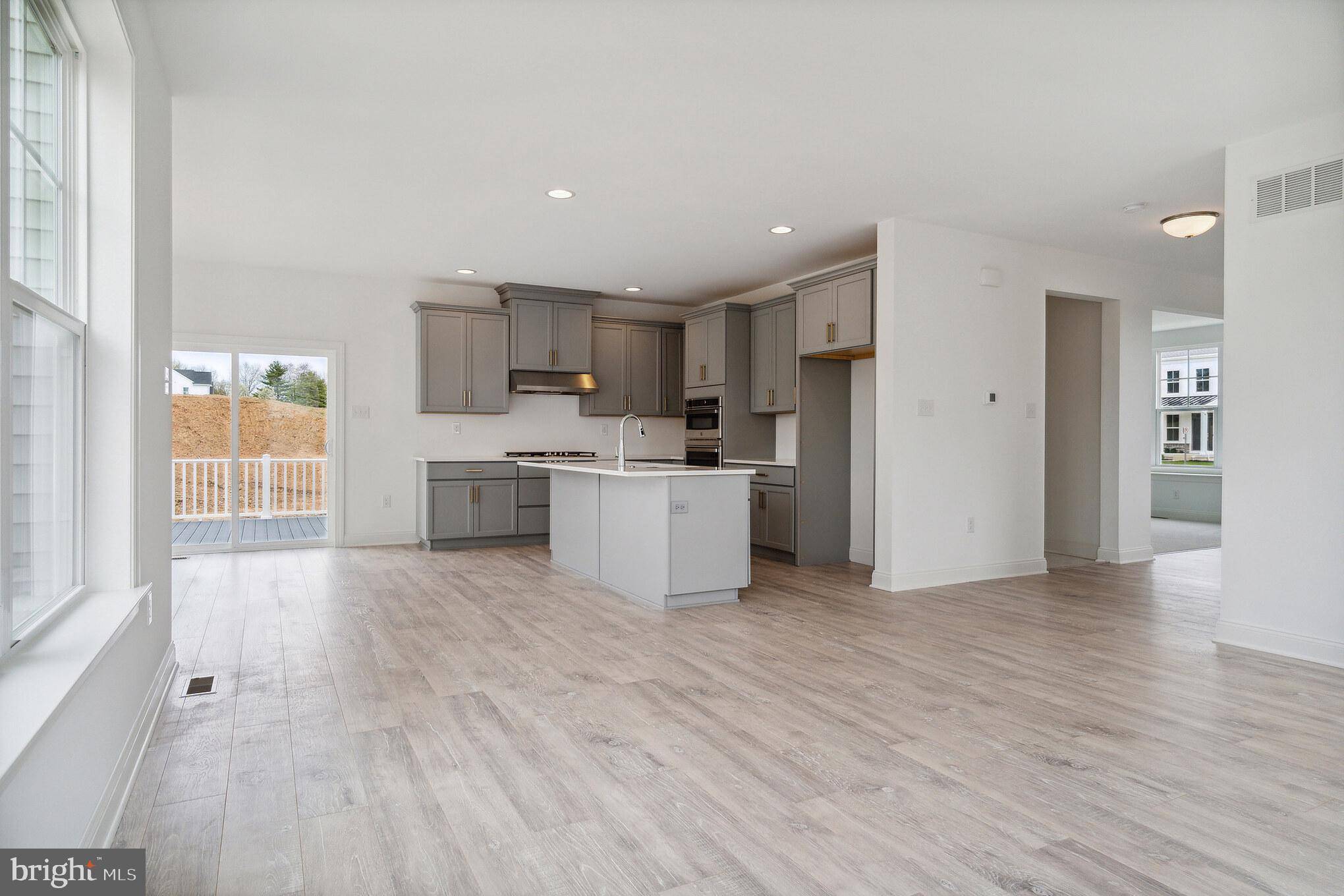 Emmaus, PA 18049,4386 TAVISTON CT E