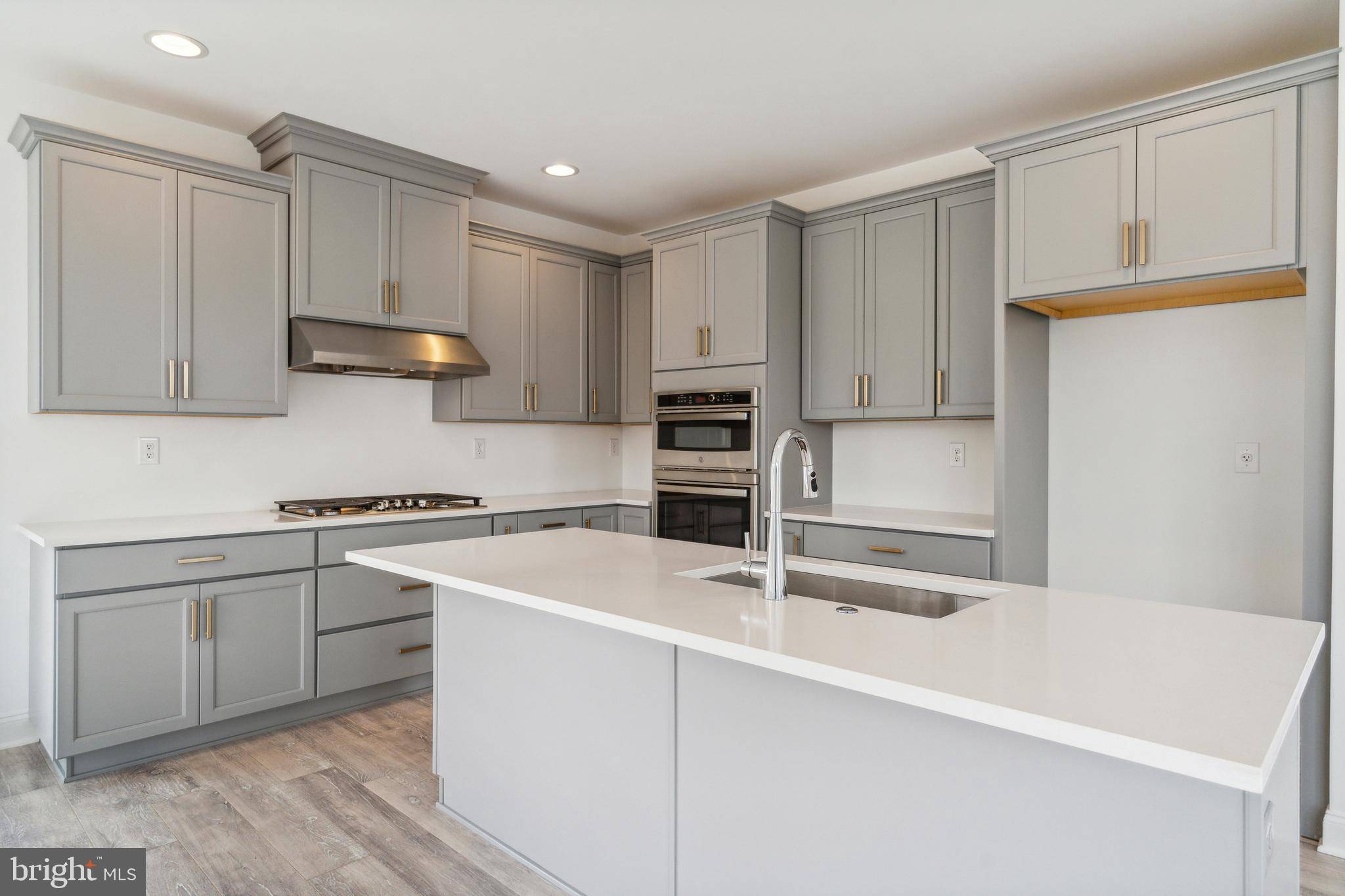 Emmaus, PA 18049,4285 TAVISTON CT E