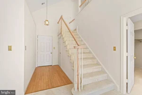 Gaithersburg, MD 20878,408 RIDGEPOINT PL #408-38