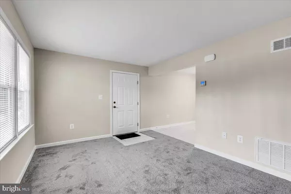 Temple Hills, MD 20748,2812 IVERSON ST #173