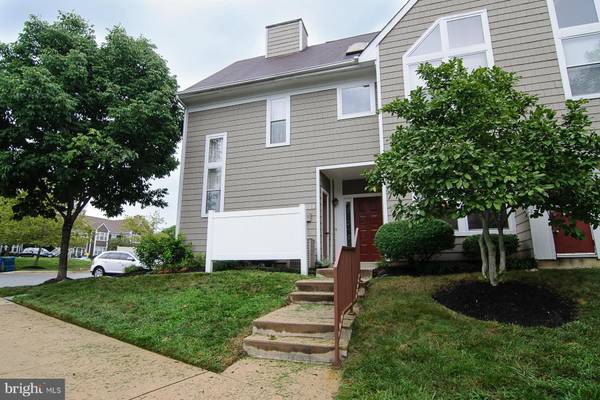 7606 COACHLIGHT LN #_, Ellicott City, MD 21043