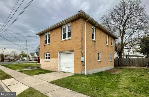 Paulsboro, NJ 08066,17 W WOOD ST