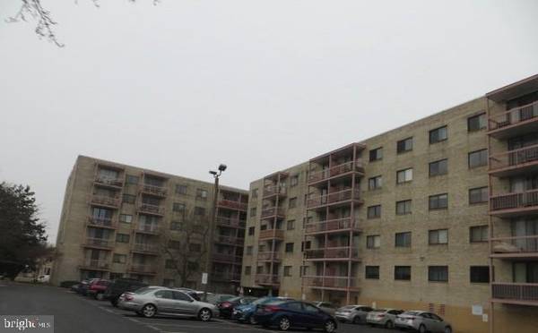 130 SLADE AVE #301, Pikesville, MD 21208