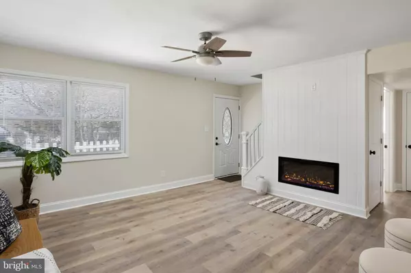 Ewing, NJ 08618,1003 TERRACE BLVD