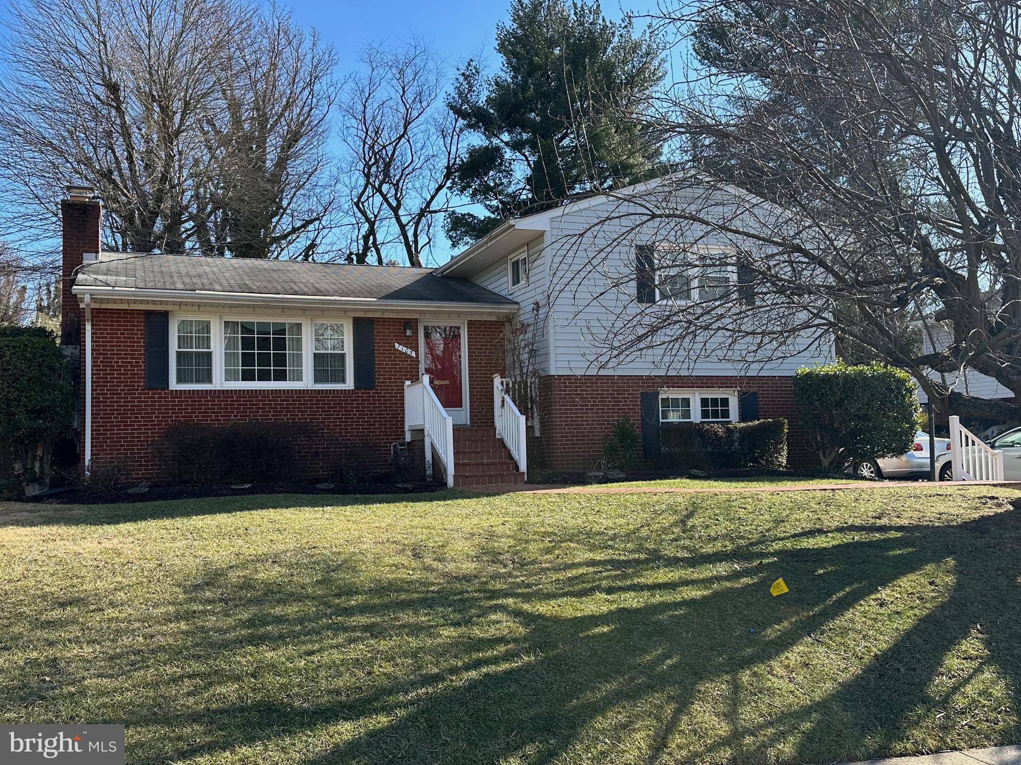 7105 SEA CLIFF RD, Mclean, VA 22101