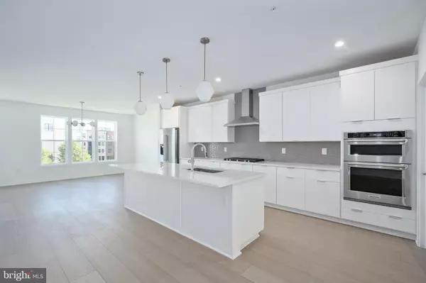 Ashburn, VA 20148,43452 FOUNDERS PARK TER