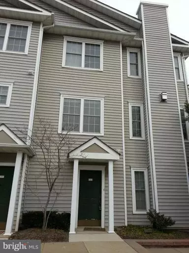 Fairfax, VA 22033,12829 FAIR BRIAR LN #12829