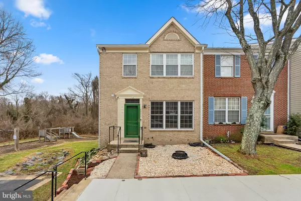 2237 FOREST GLADE LN, Suitland, MD 20746