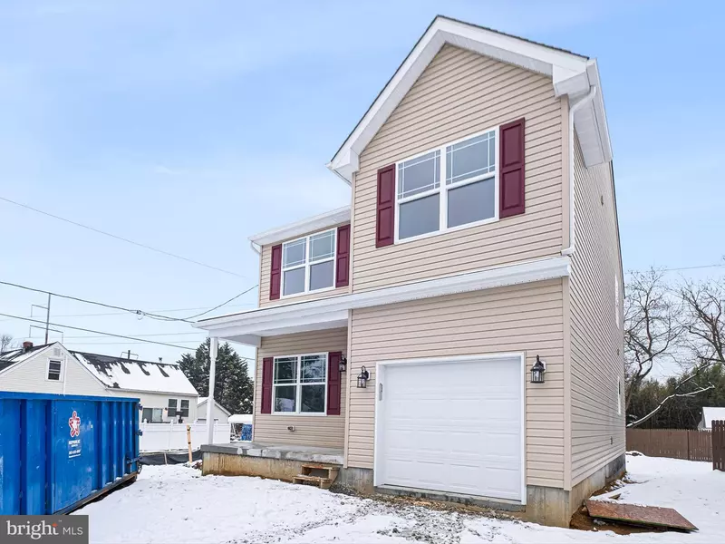 900 WINDSOR AVE, Wilmington, DE 19804