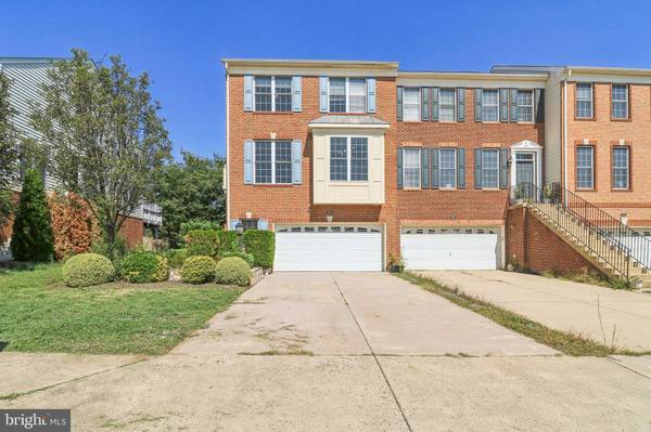 43696 HAMILTON CHAPEL TER, Ashburn, VA 20148