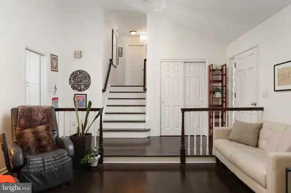 Princeton, NJ 08540,357 DODDS LN