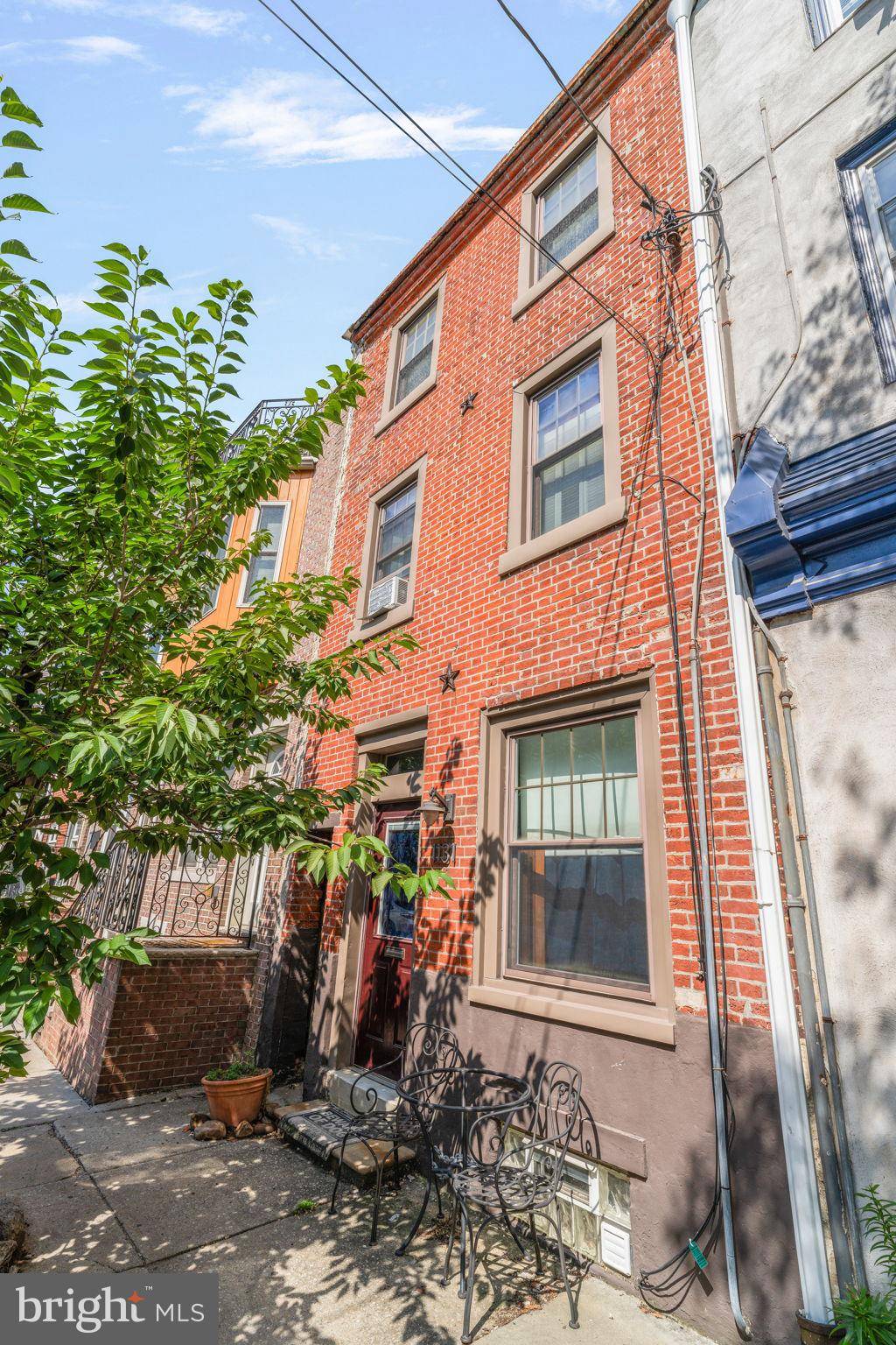 1131 N 3RD ST, Philadelphia, PA 19123